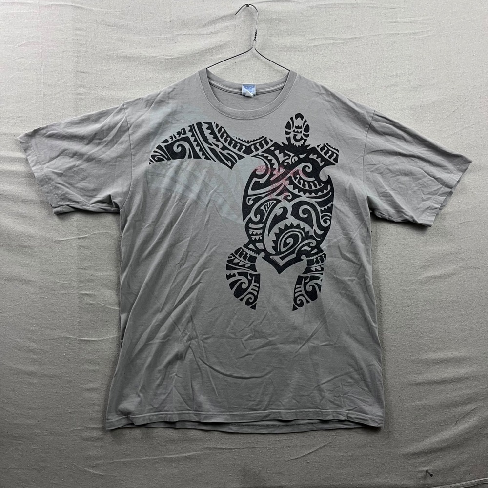 Crazy Shirts T-Shirt Mens XL Gray Tribal Sea Turtle Honu Graphic Short Sleeve